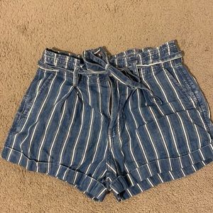 American eagle mom summer shorts